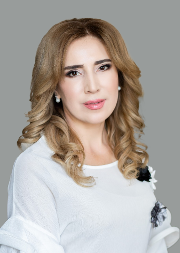 Абдулжалилова Гульбарият Гаджиевна.